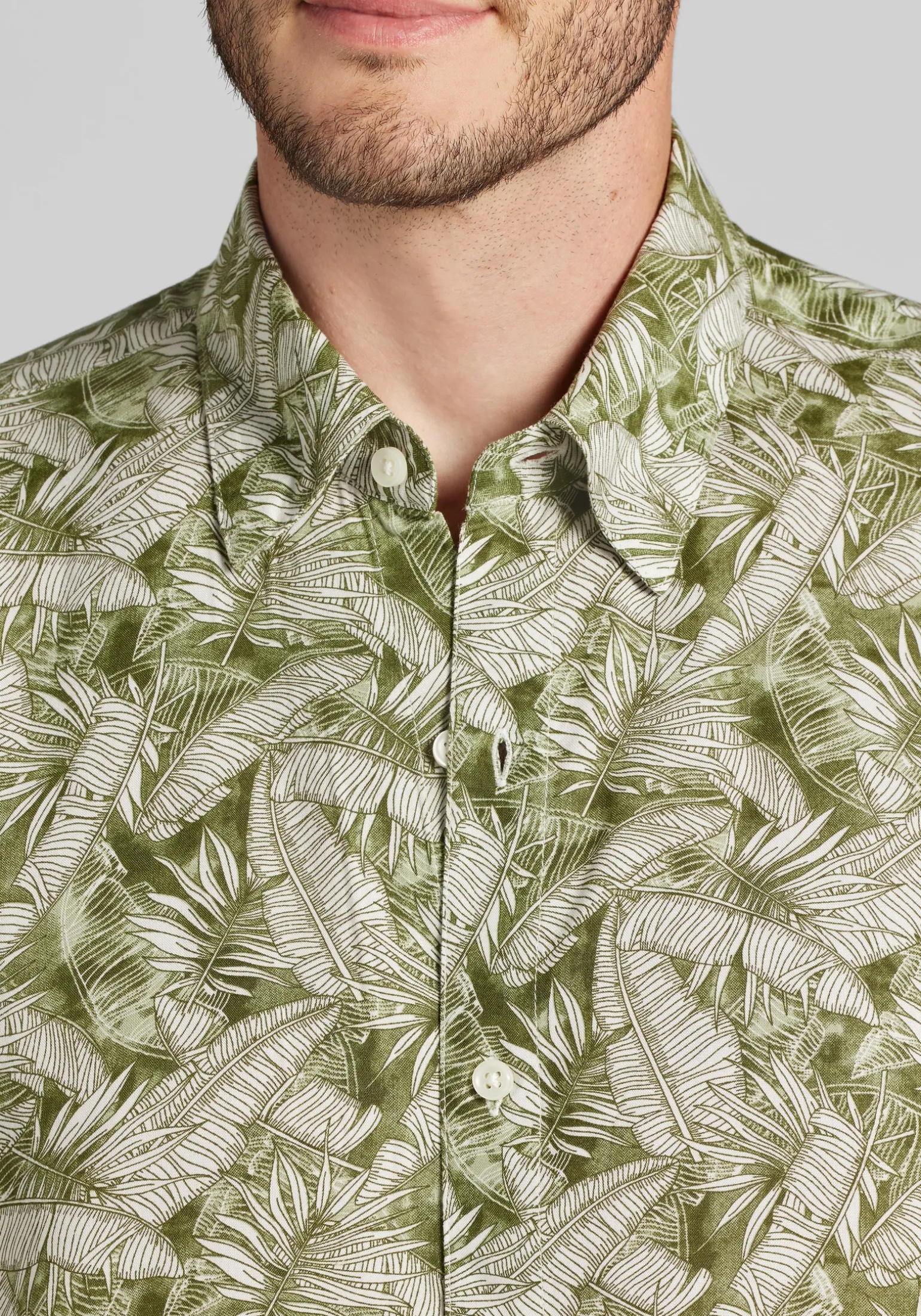 1905 Collection Tailored Fit All Over Palm Leaf Short Sleeve Button Up Hawaiian Shirt CLEARANCE