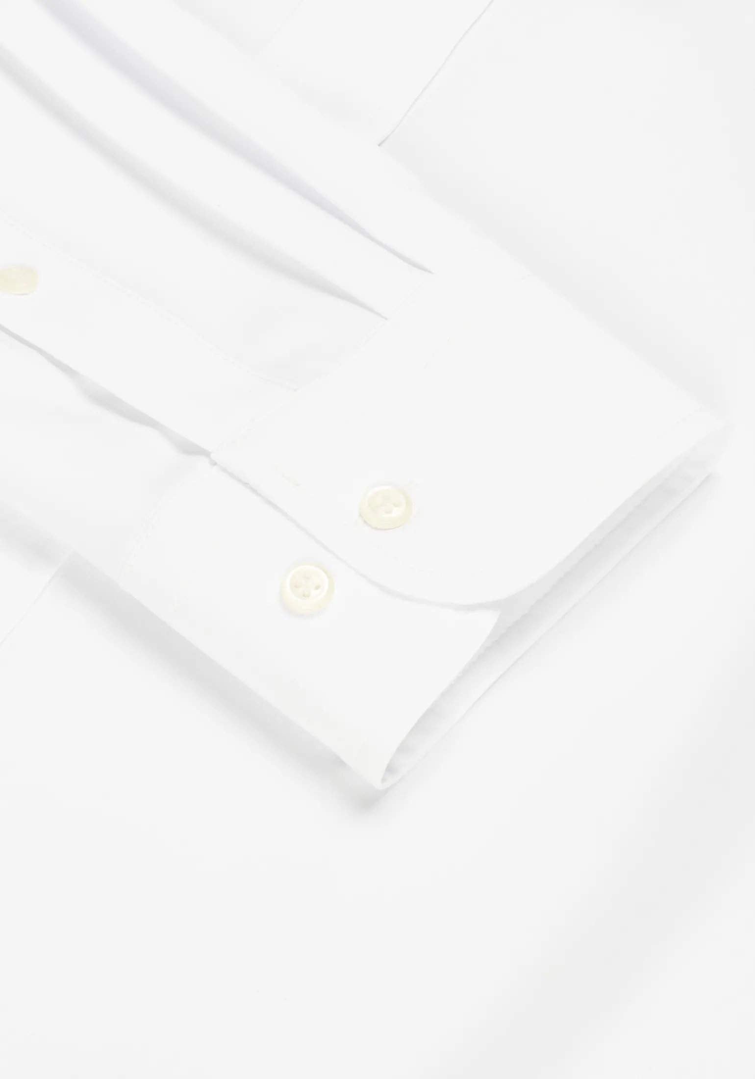 1905 Collection Tailored Fit Solid 4-Way Stretch Dress Shirt