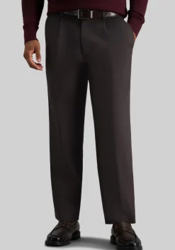 Haggar Classic Fit Iron-Free Premium Pleated Khaki Pants