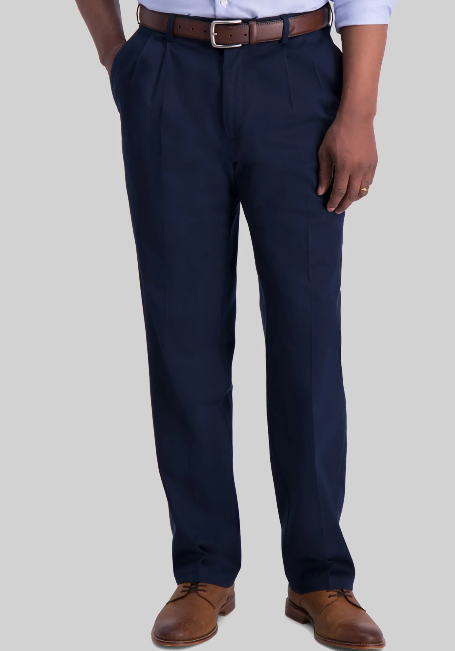 Haggar Classic Fit Pleated Wrinkle Free Pants