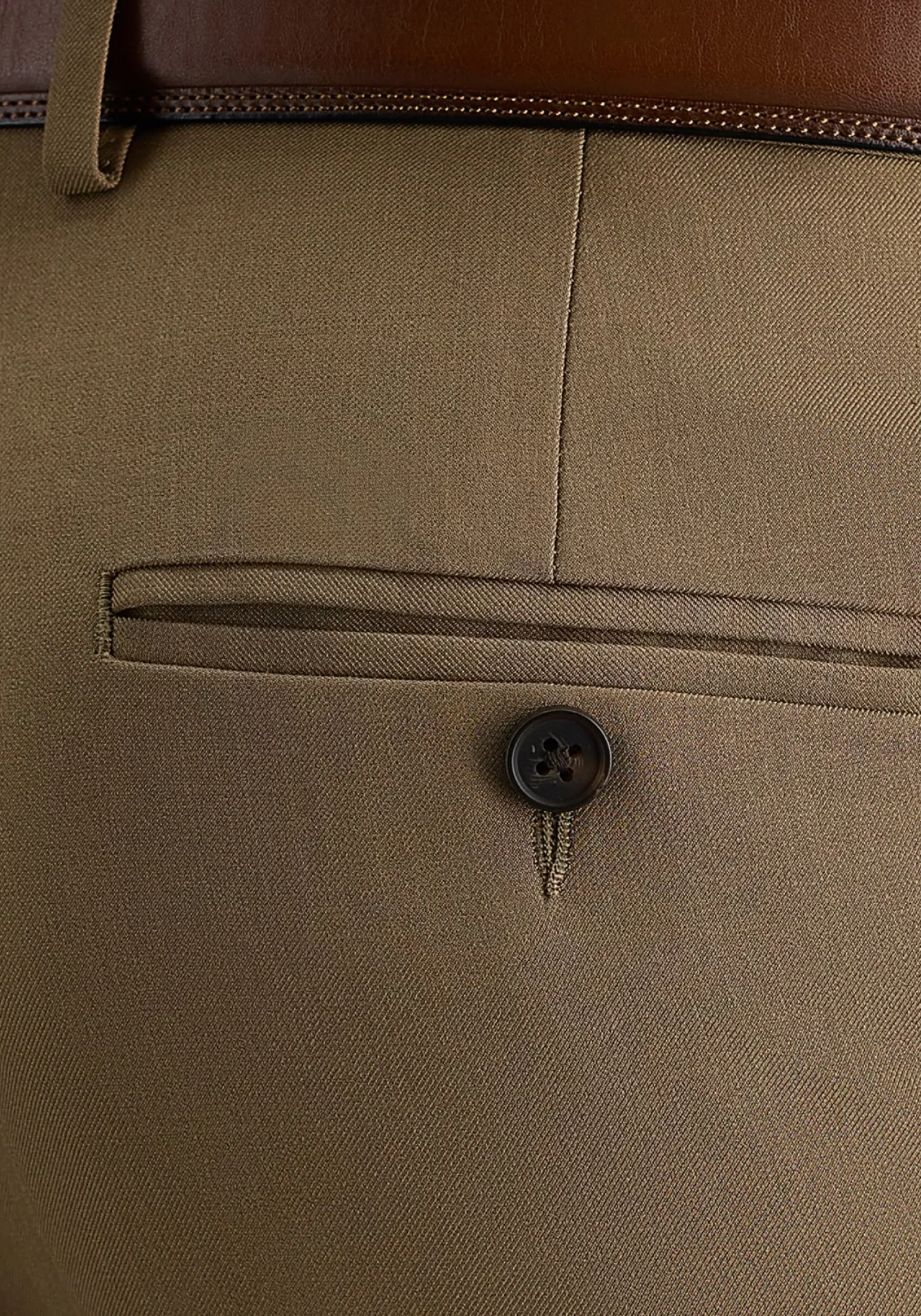 Haggar Premium Comfort Classic Fit Flat Front Dress Pants