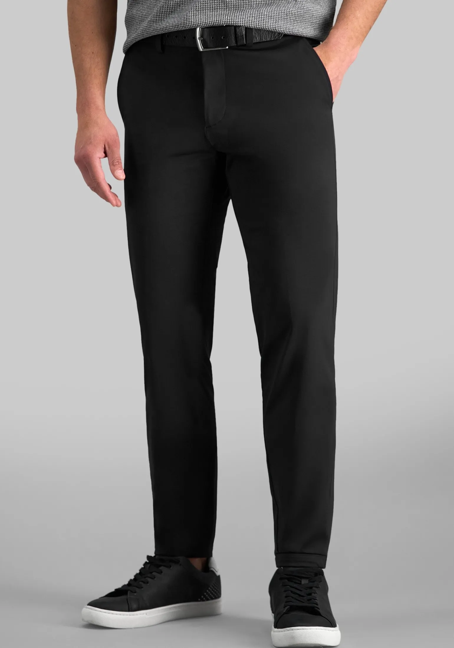 Haggar Sport Travel Performance Straight Fit Flat Front Pants