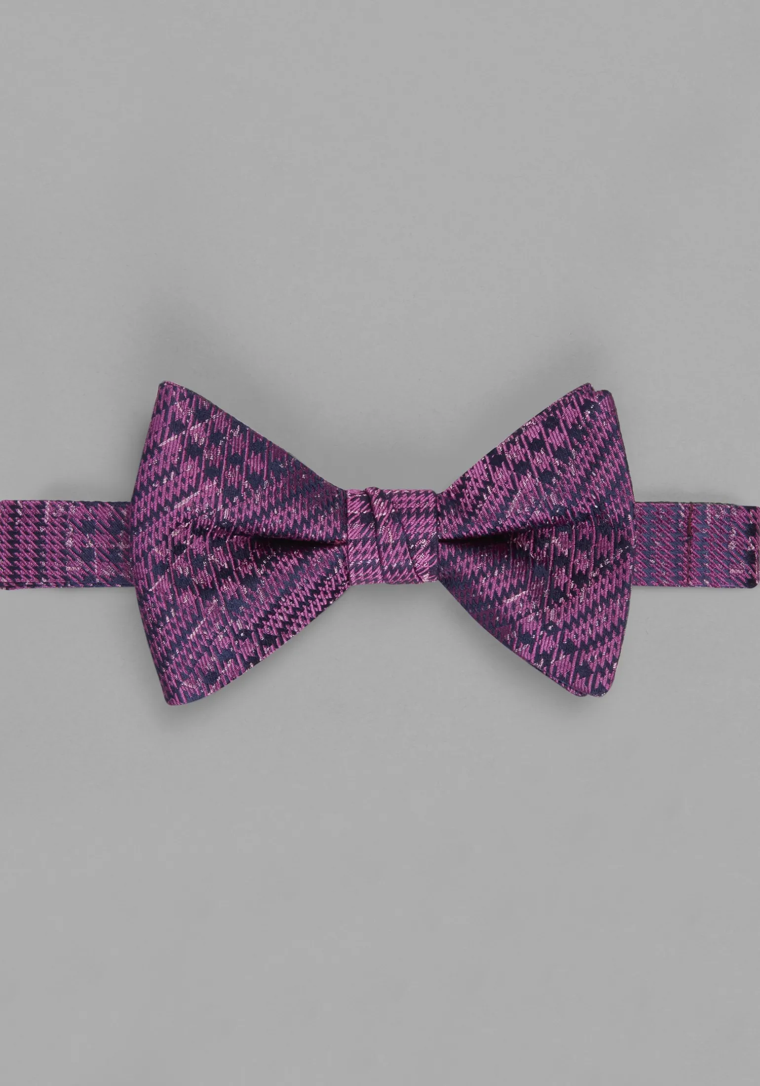Jos. A. Bank Emotional Houndstooth Pre-Tied Bow Tie