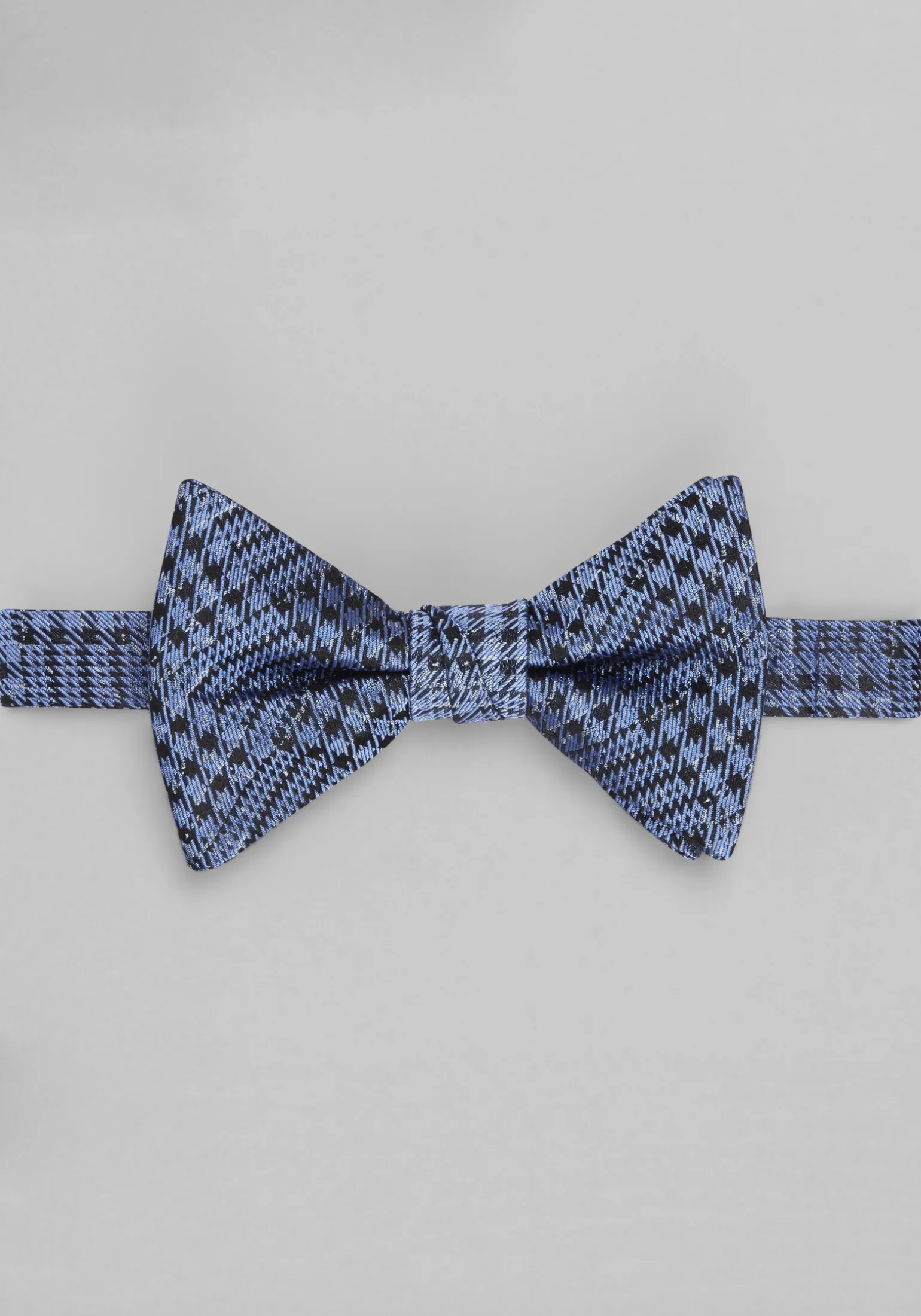 Jos. A. Bank Emotional Houndstooth Pre-Tied Bow Tie