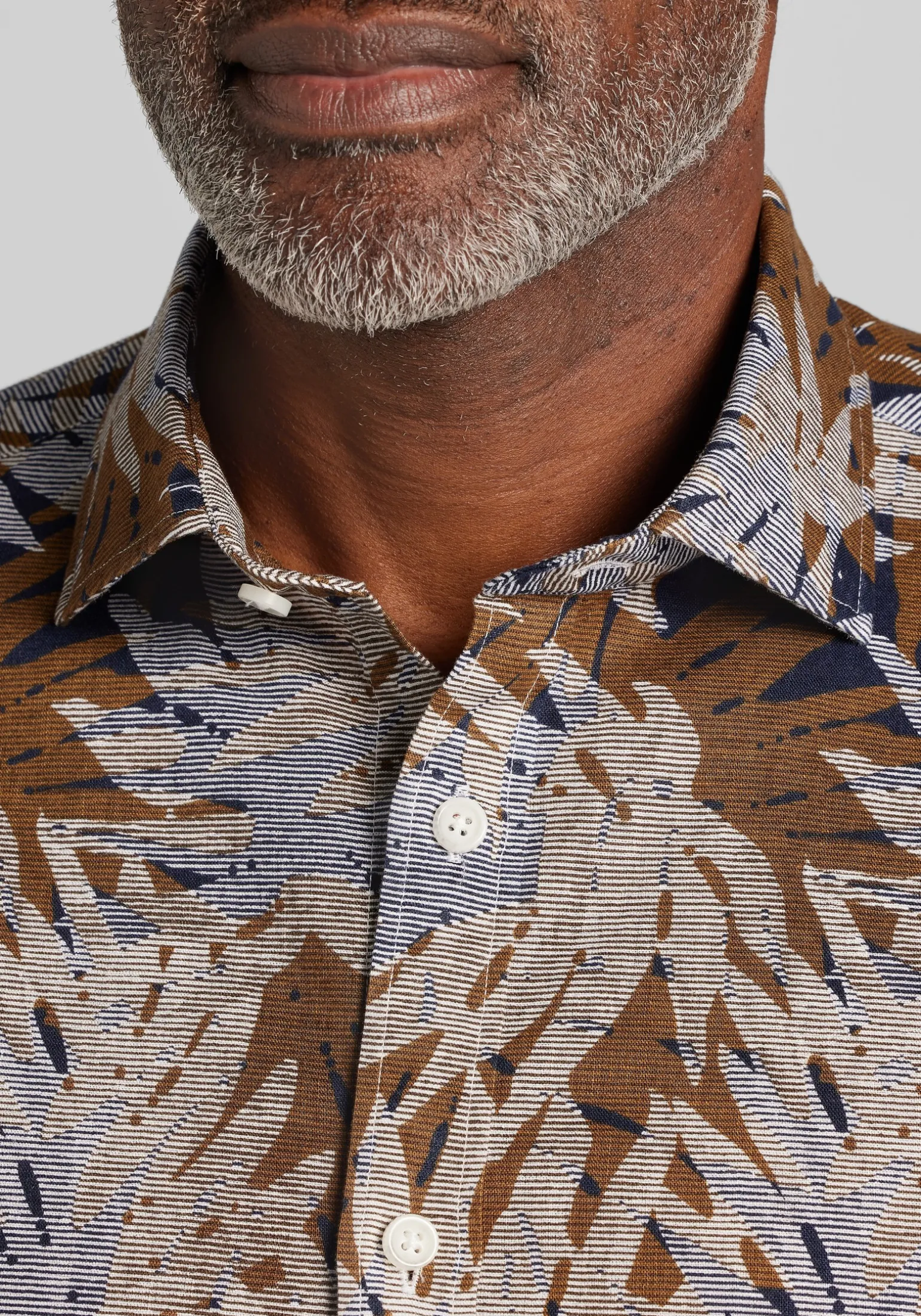 Jos. A. Bank Tailored Fit Large Fern Palm Short Sleeve Button Up Shirt