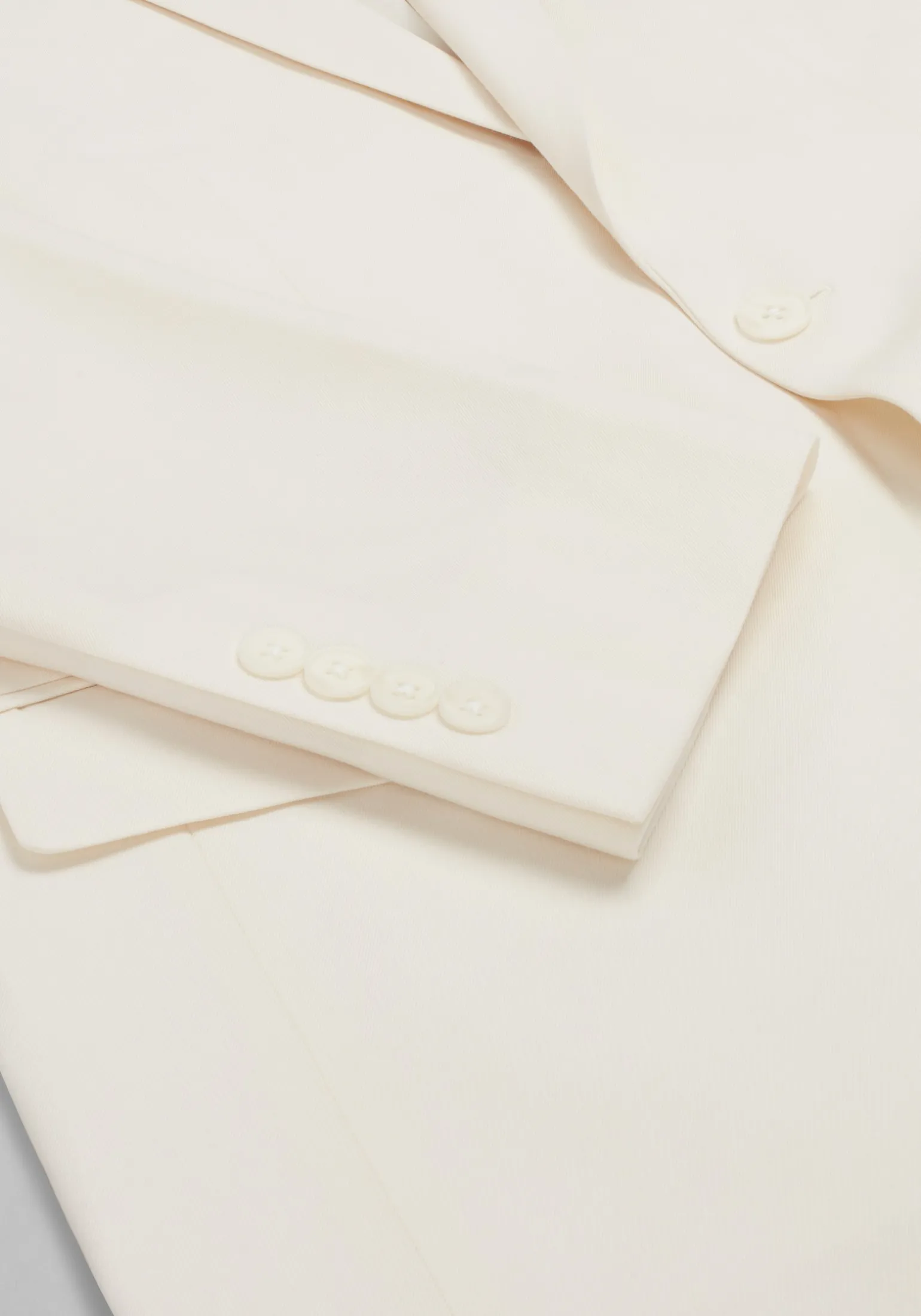 Jos. A. Bank Tailored Fit Peak Lapel Dinner Jacket