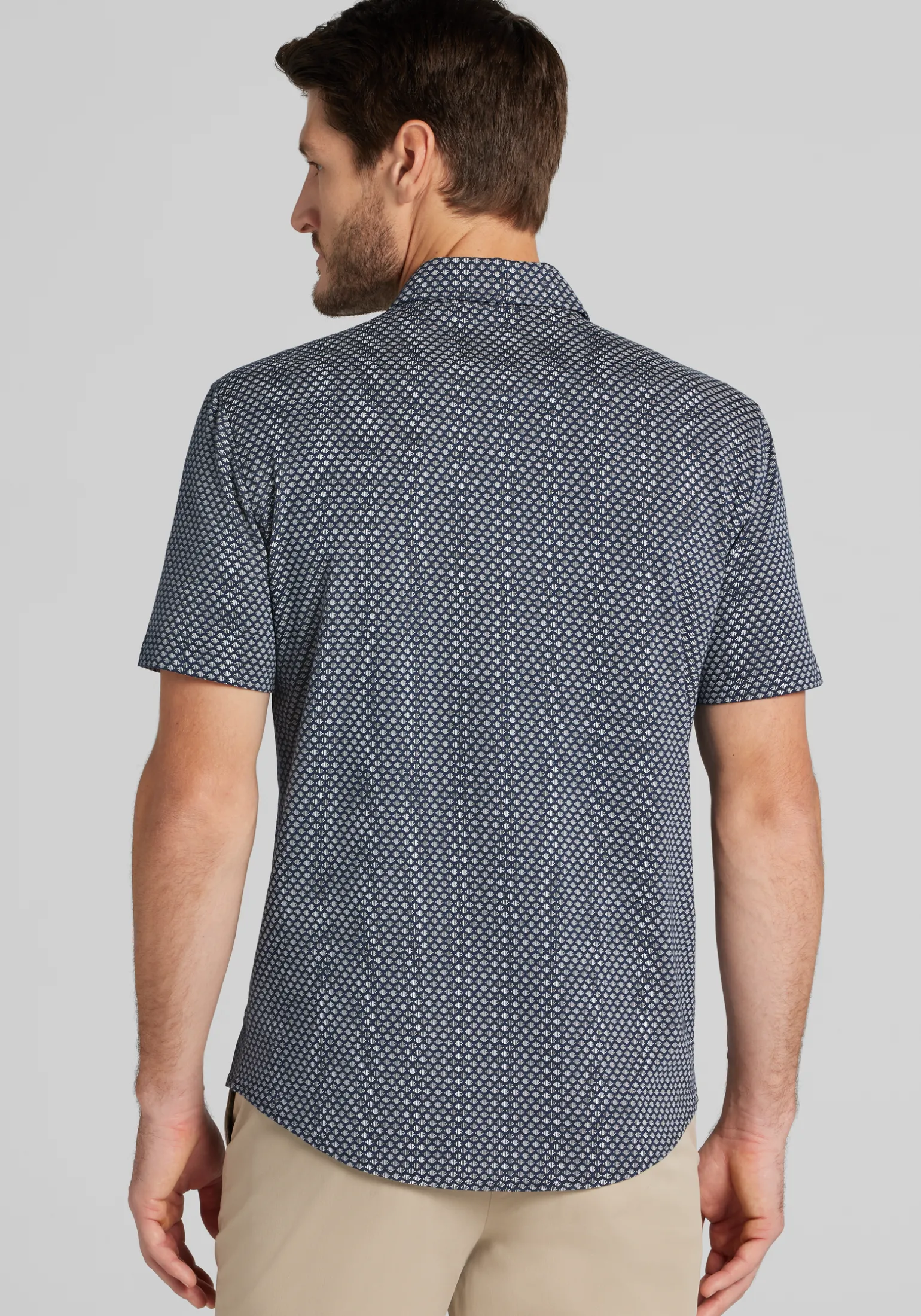 Jos. A. Bank Tailored Fit Small Diamond Short Sleeve Button Up Shirt