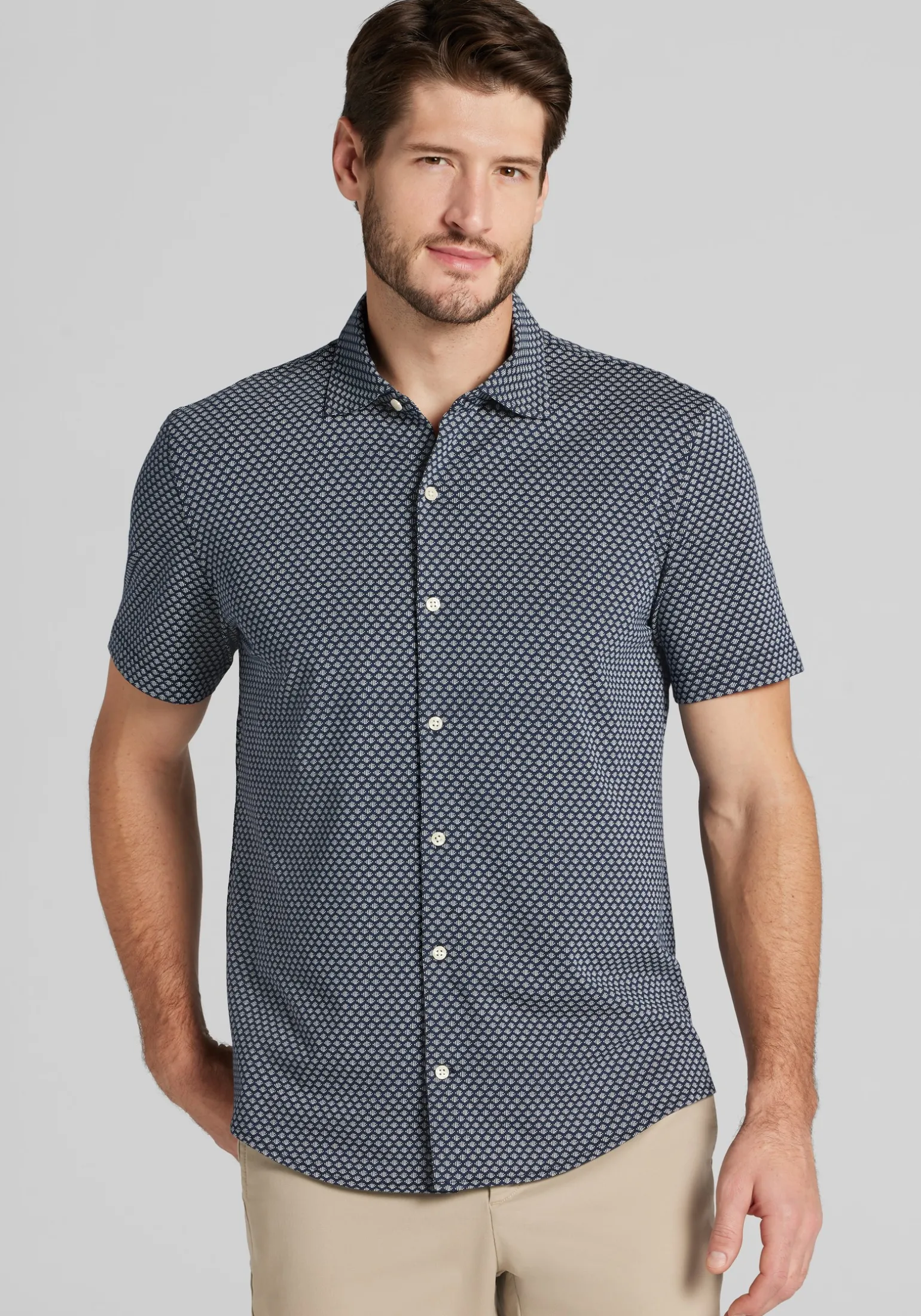 Jos. A. Bank Tailored Fit Small Diamond Short Sleeve Button Up Shirt