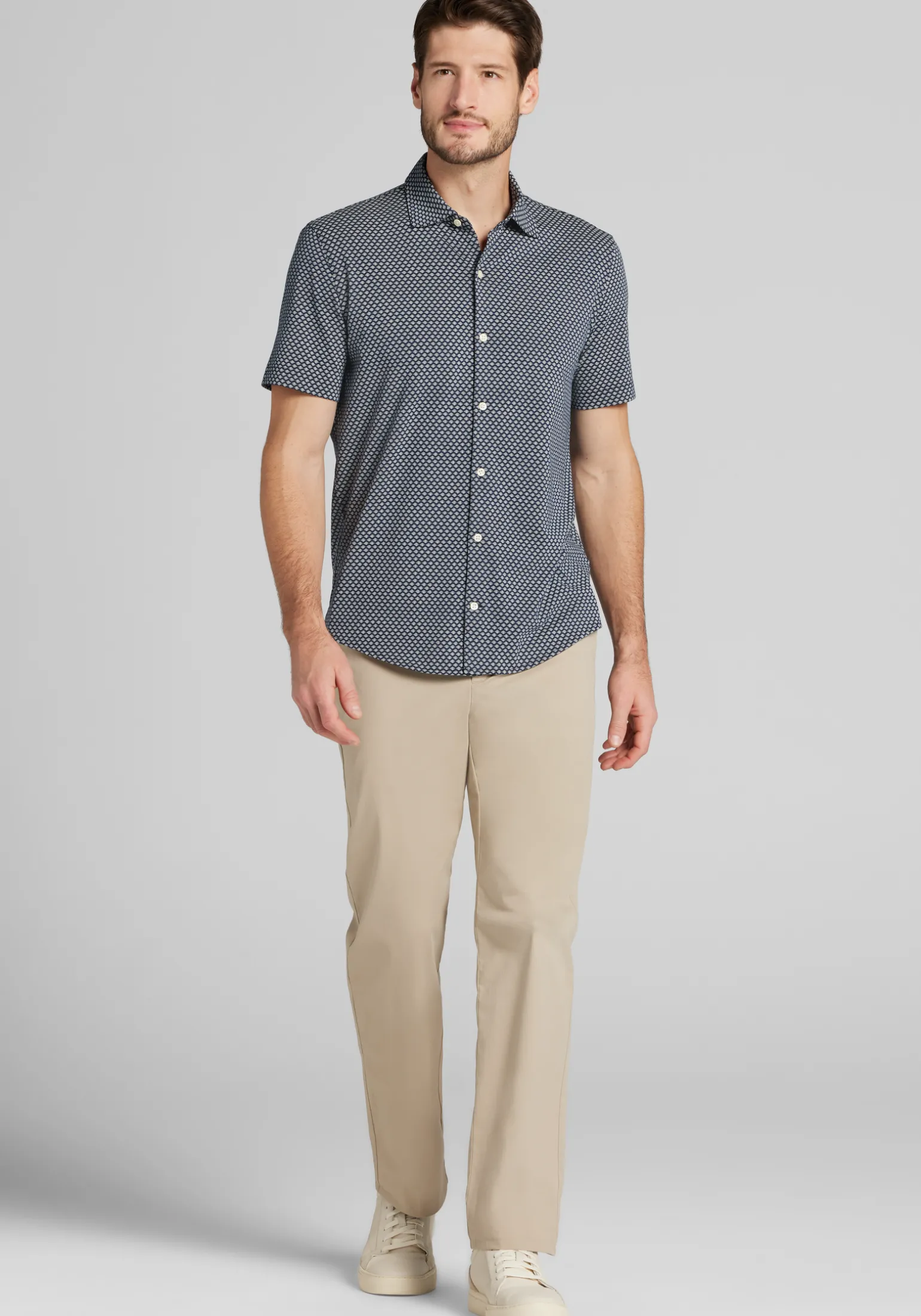 Jos. A. Bank Tailored Fit Small Diamond Short Sleeve Button Up Shirt