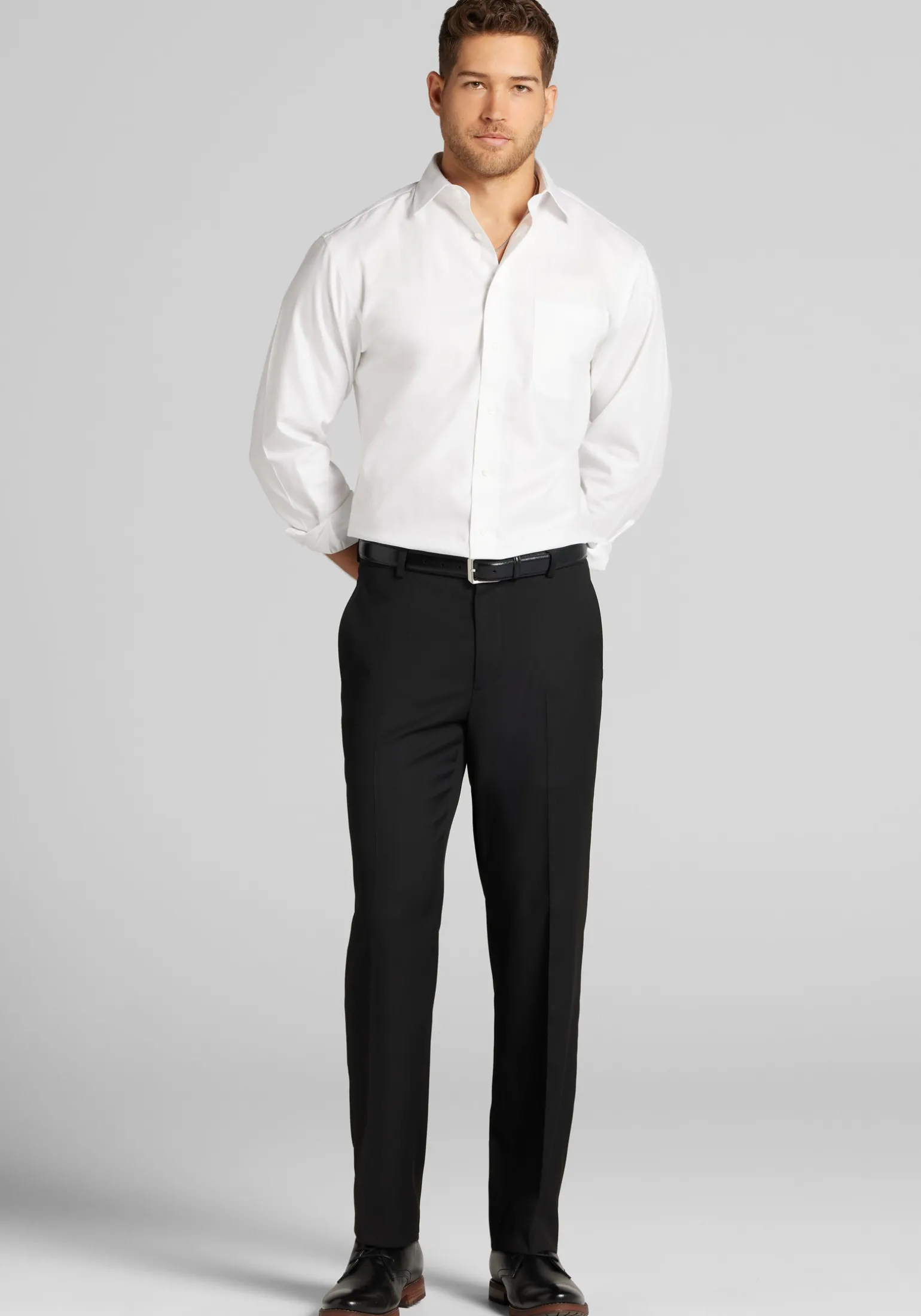 Reserve Collection Tailored Fit Spread Collar Herringbone Dress Shirt