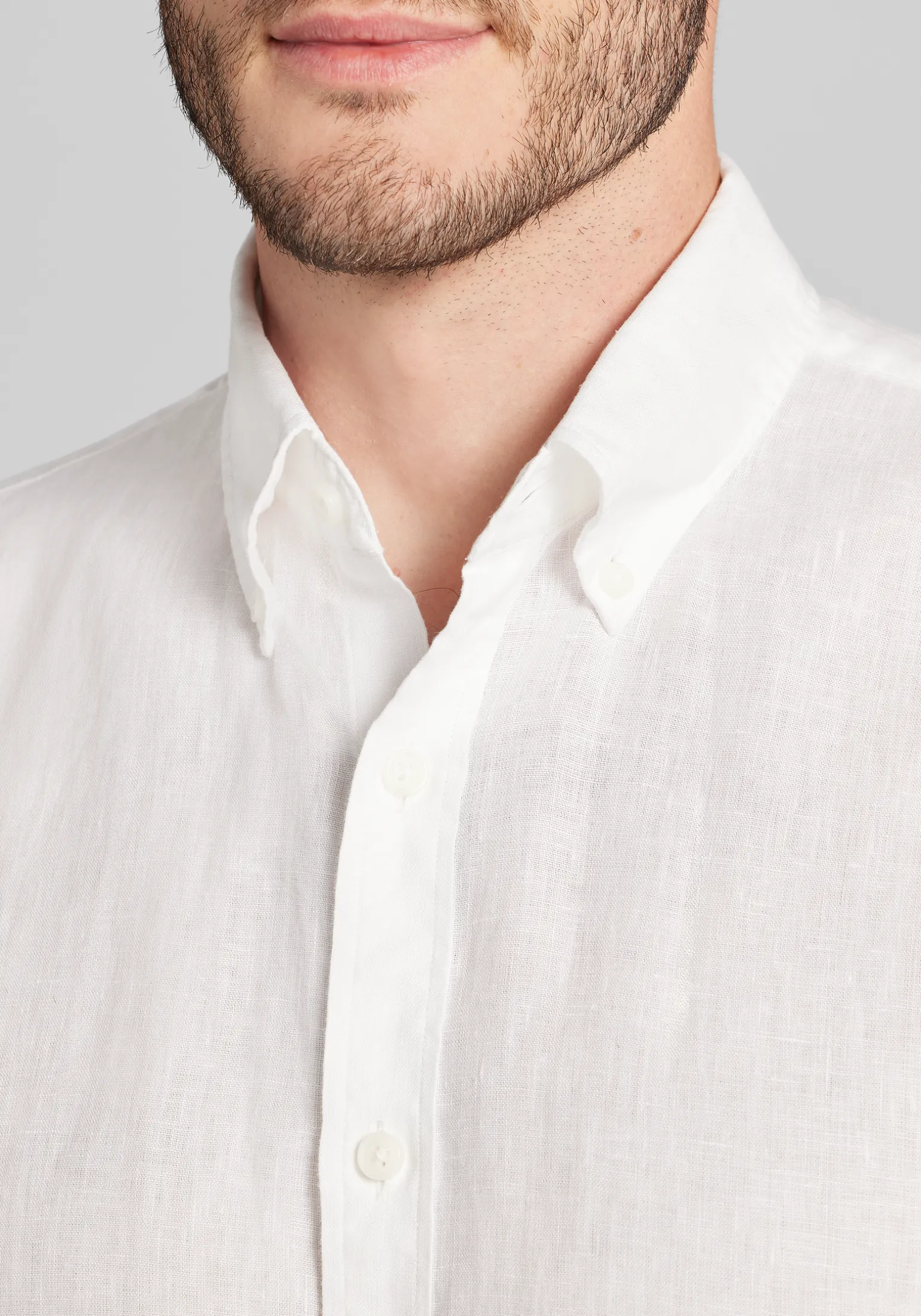 Reserve Collection Tailored Fit Linen Short Sleeve Button Up Shirt