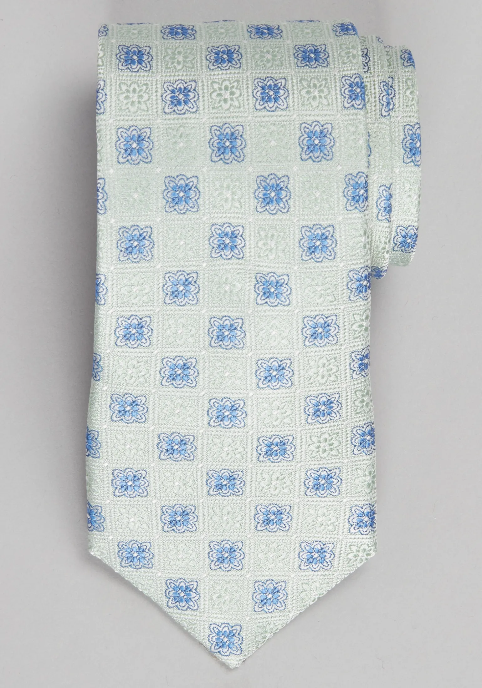 Reserve Collection Tile Floral Medallion Tie