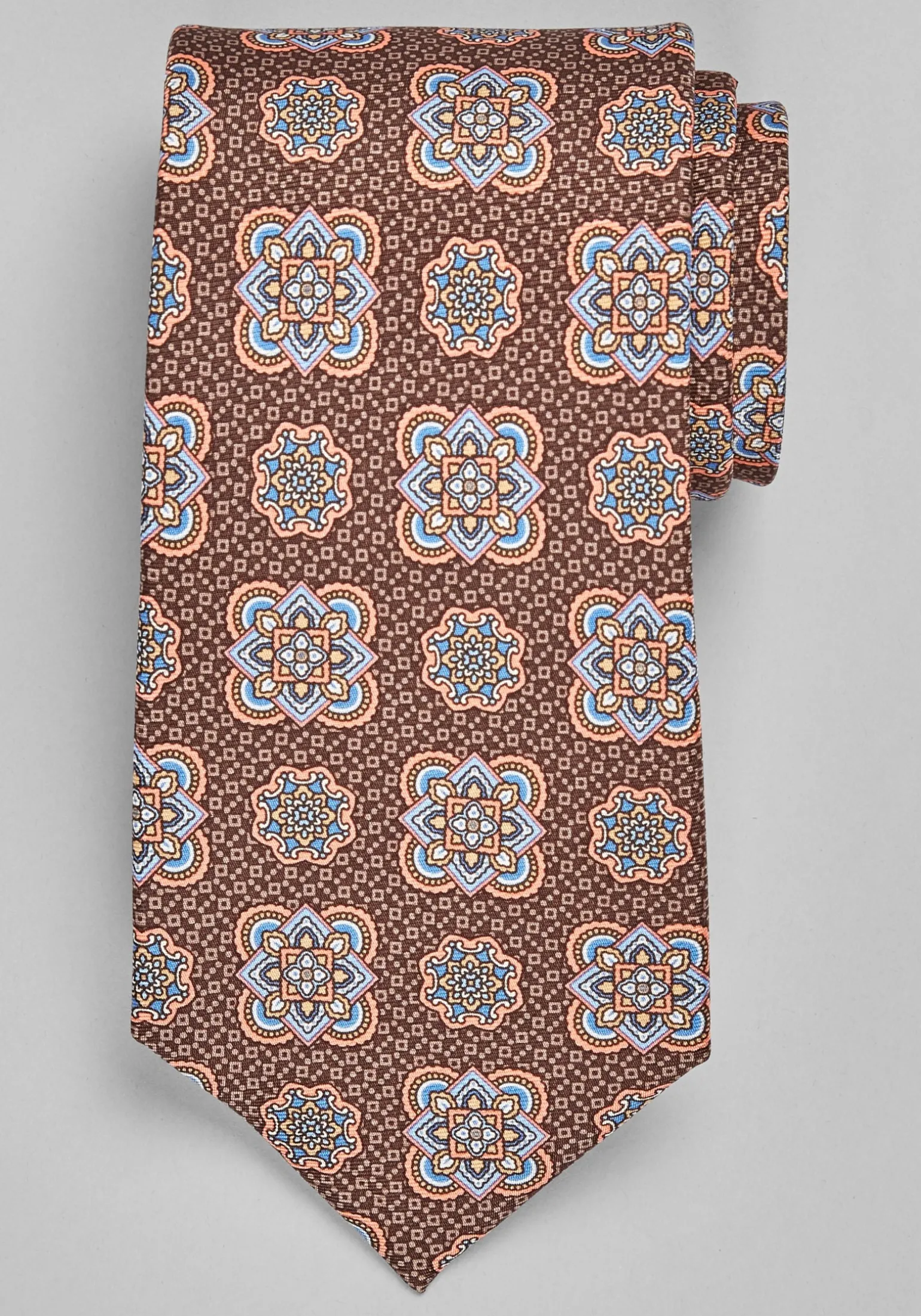Traveler® Collection Medallion Tie
