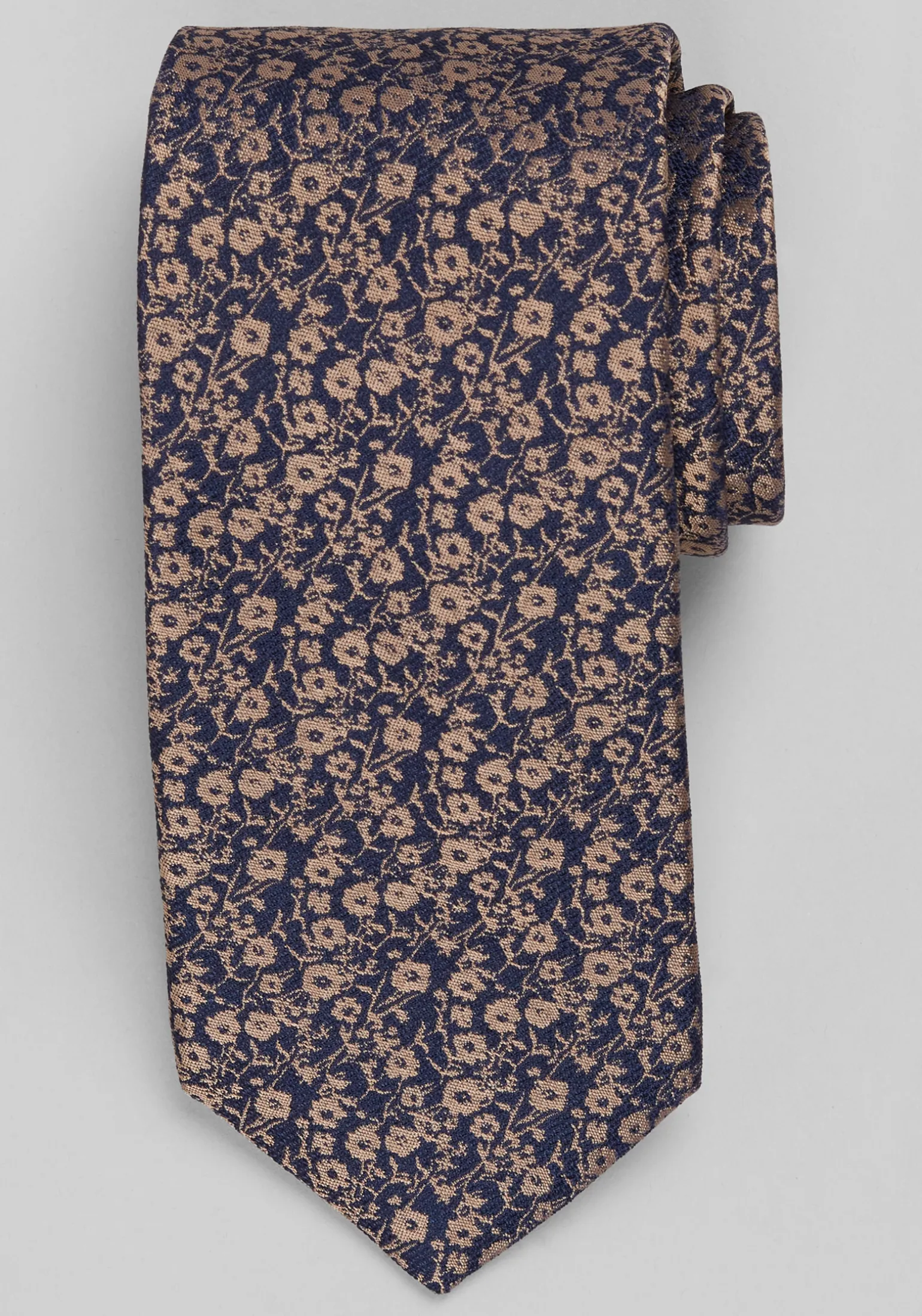 Traveler® Collection Minimono Floral Tie