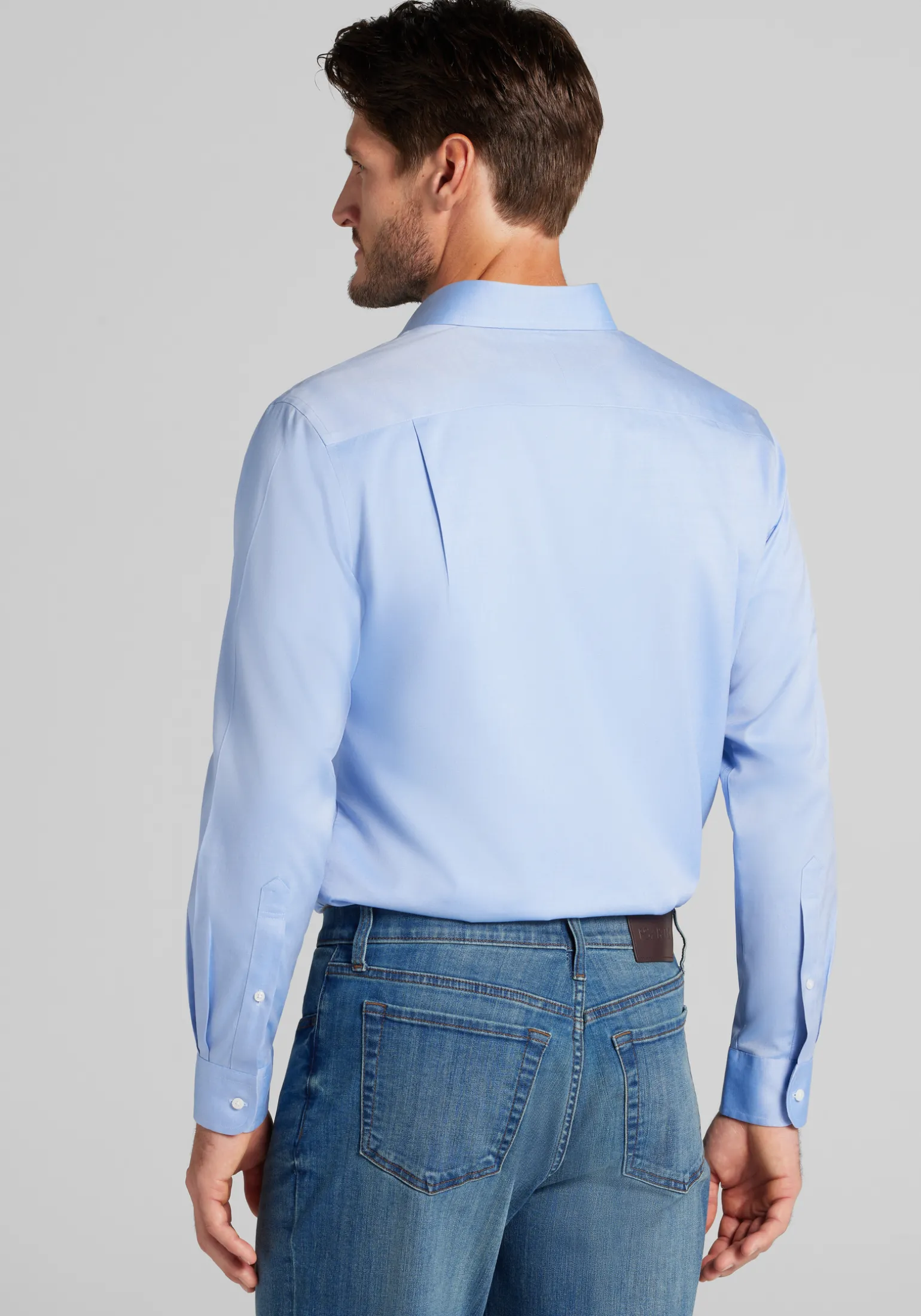Traveler® Collection Slim Fit Spread Collar Solid Dress Shirt