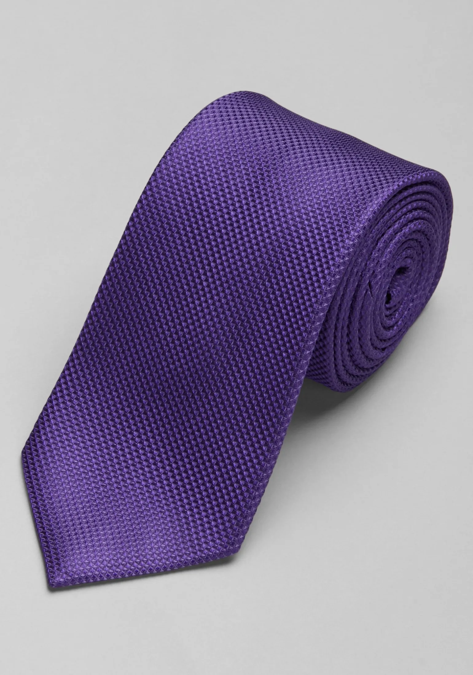 Traveler® Collection Solid Tie