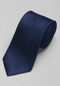 Traveler® Collection Solid Tie