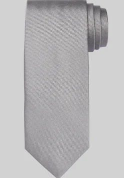 Traveler® Collection Solid Tie
