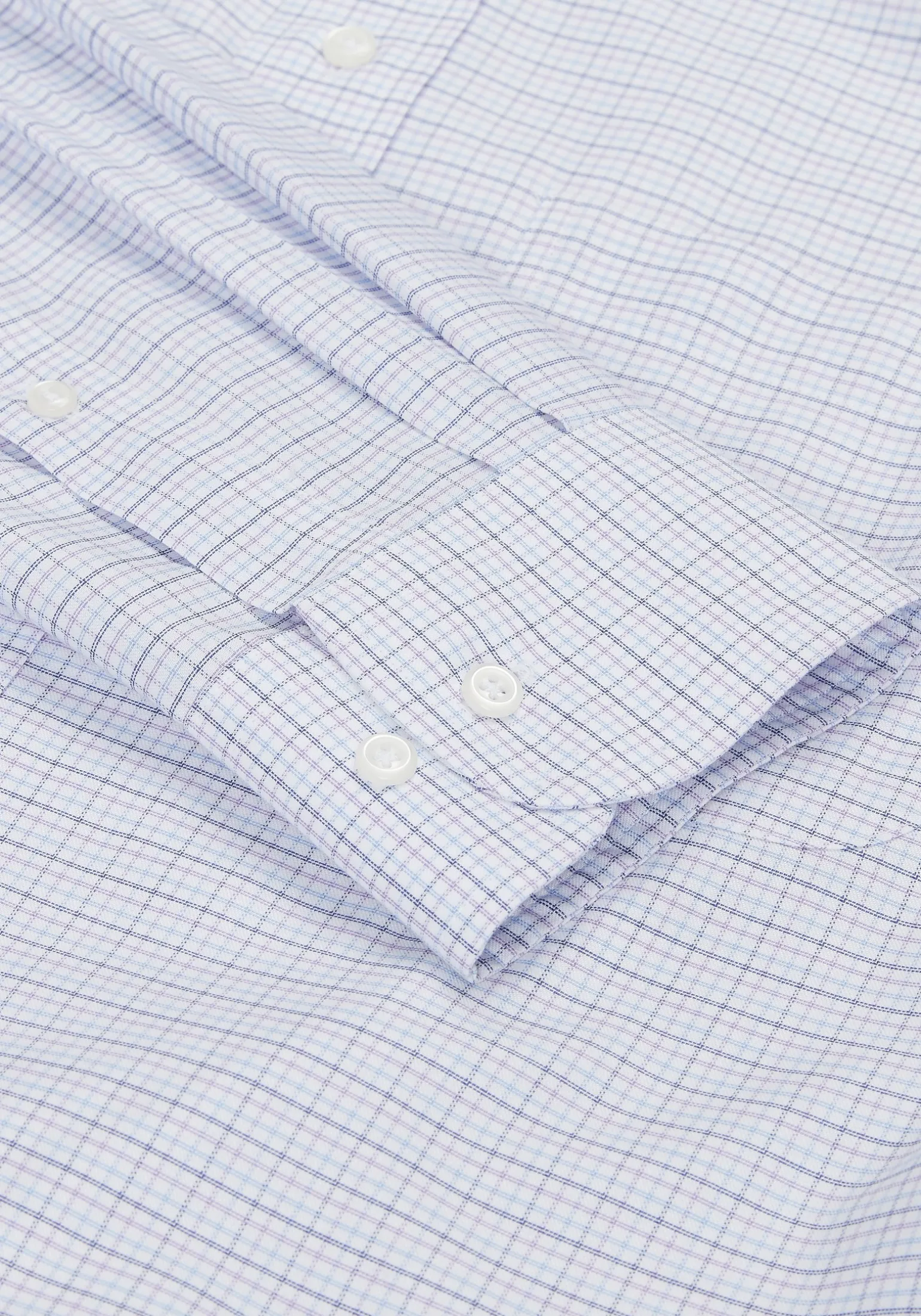 Traveler® Collection Tailored Fit Small Check Dress Shirt