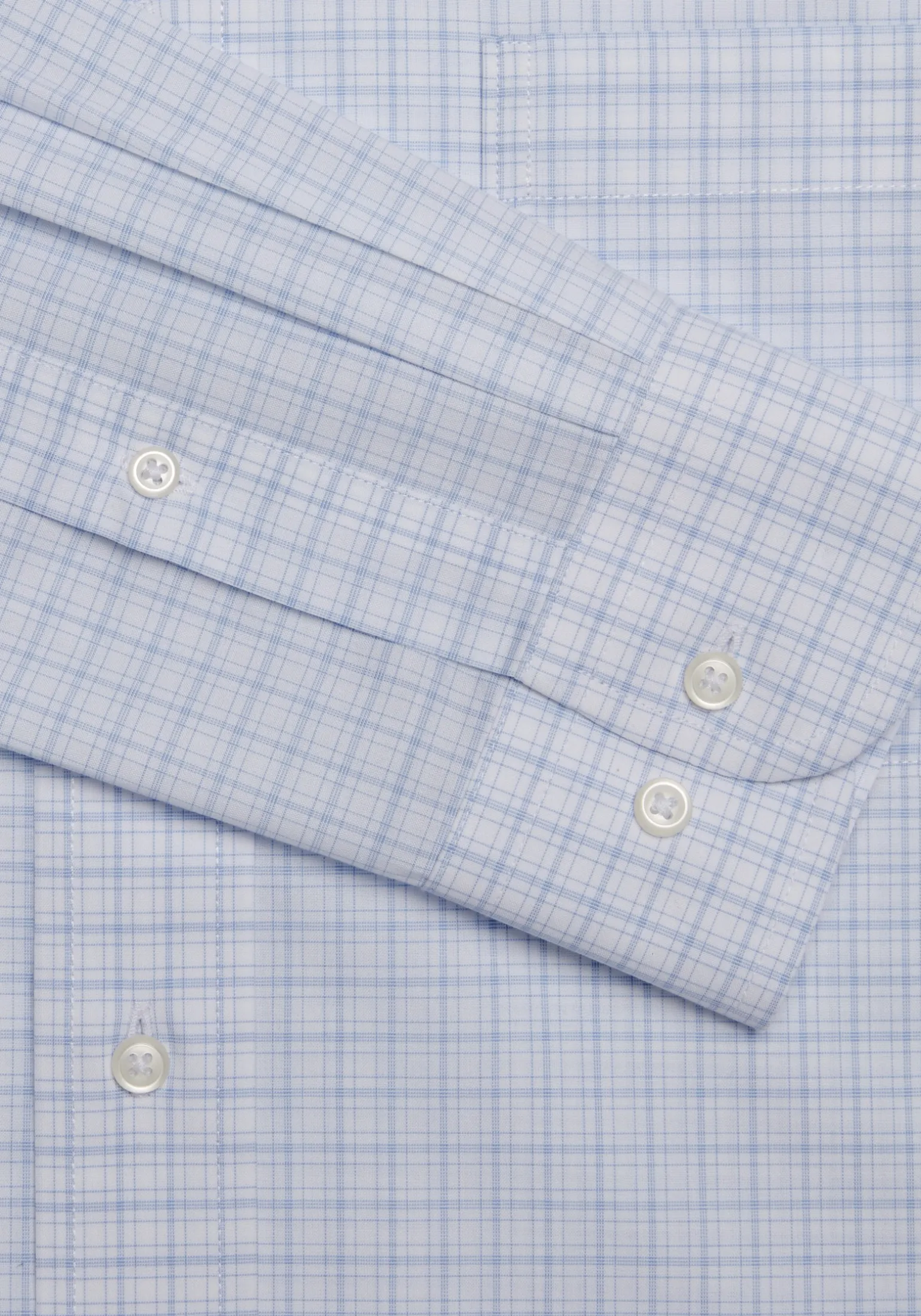 Traveler® Collection Tailored Fit Spread Collar Check Dress Shirt