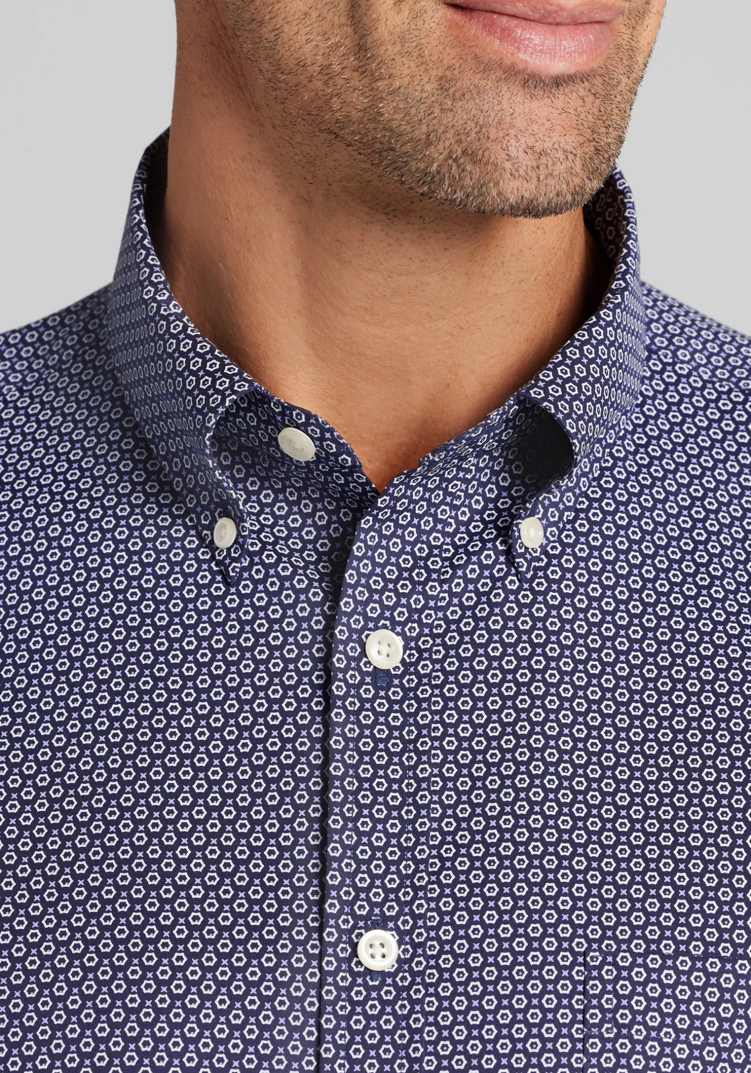 Traveler® Collection Tailored Fit Hexagon Button Up Shirt