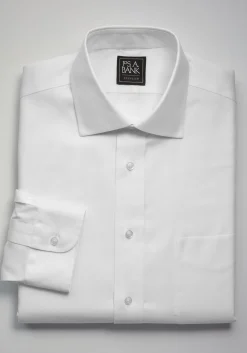 Traveler® Collection Traditional Fit Spread Collar Solid Dress Shirt