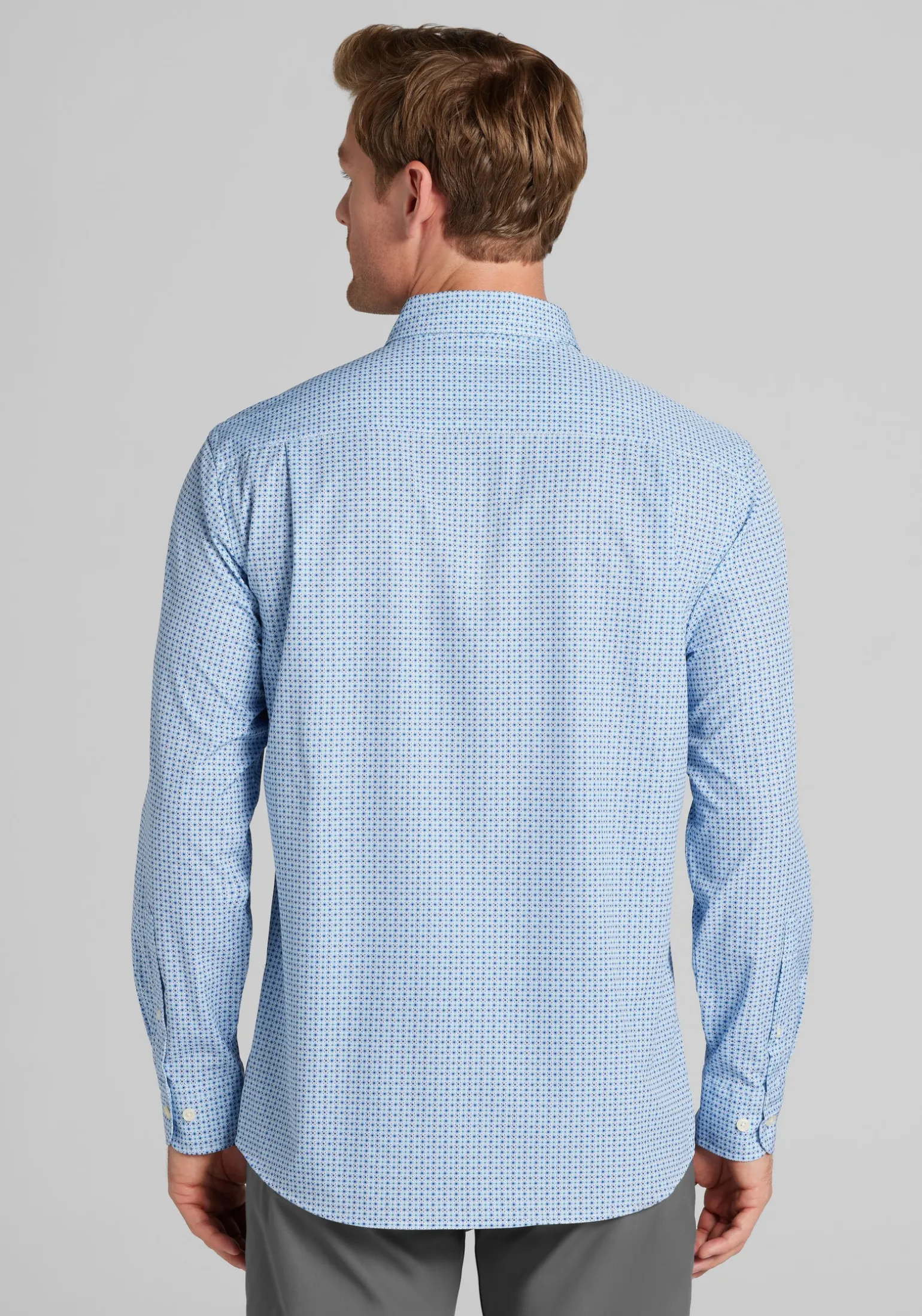 Traveler® COOLMOTION Tailored Fit Tile Medallion 4-Way Stretch Button Up Shirt