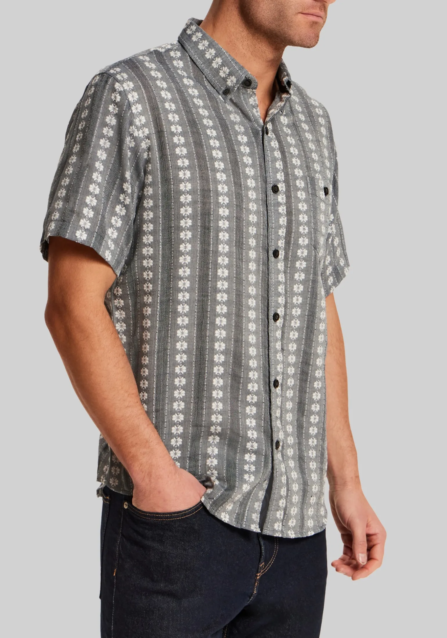 Vintage & Black Traditional Fit Embroidered Flower Striped Short Sleeve Shirt