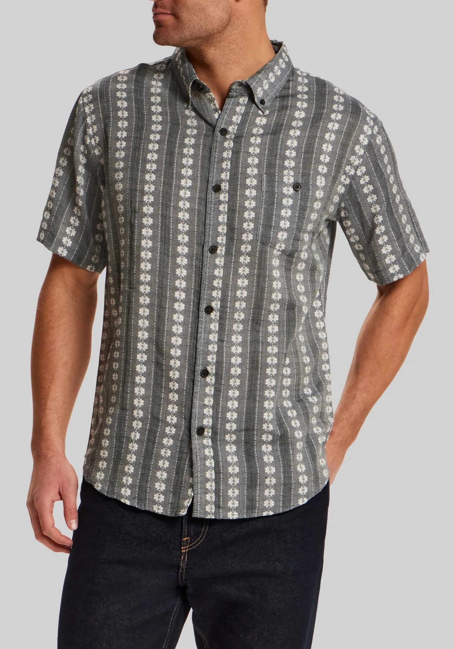 Vintage & Black Traditional Fit Embroidered Flower Striped Short Sleeve Shirt