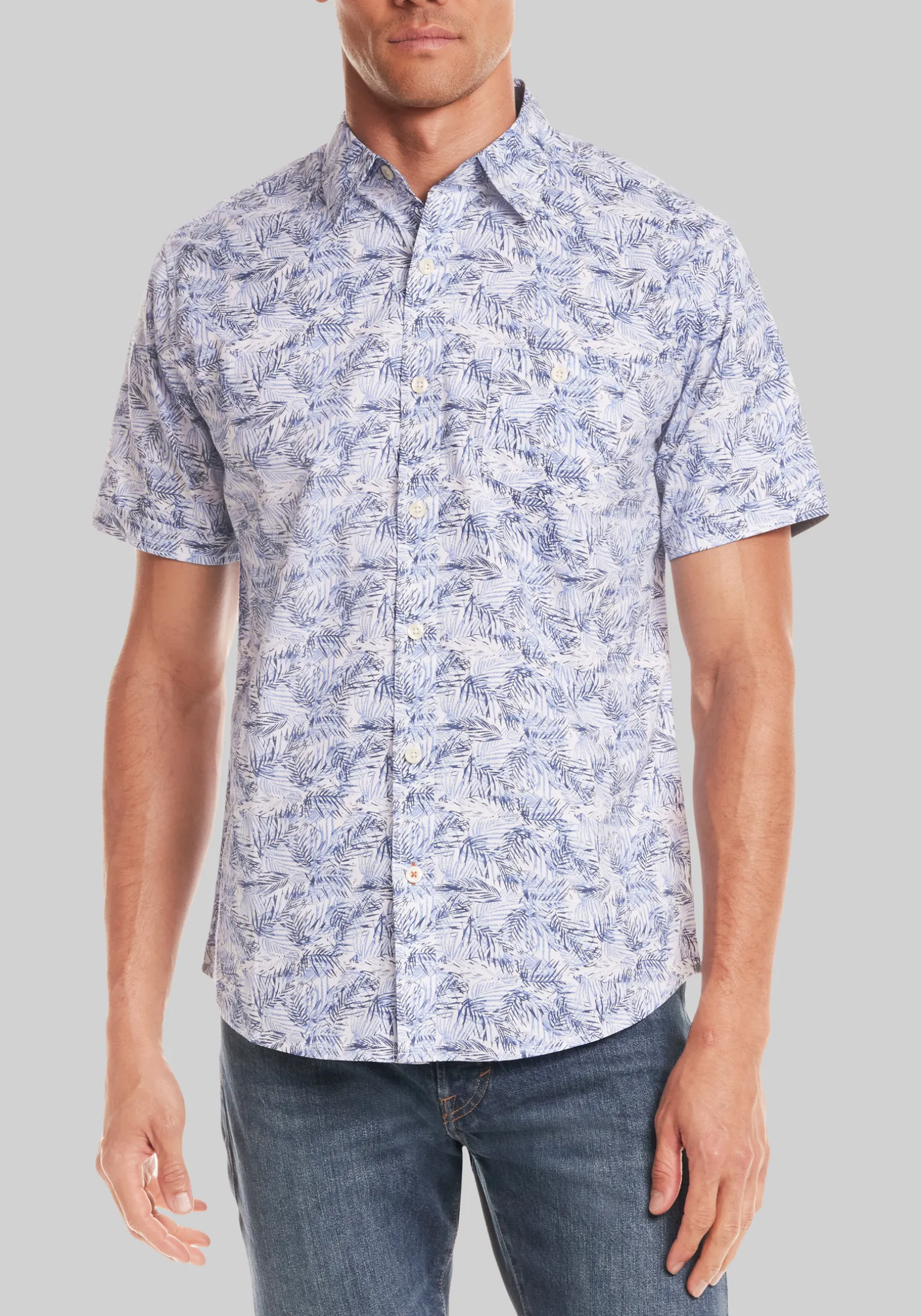 Weatherproof Vintage Tailored Fit Short Sleeve Palm Frond Button Up Shirt