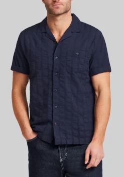 Weatherproof Vintage Traditional Fit Dobby Seersucker Vertical Text Shirt