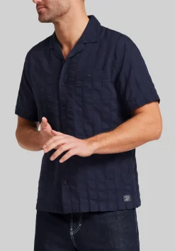 Weatherproof Vintage Traditional Fit Dobby Seersucker Vertical Text Shirt