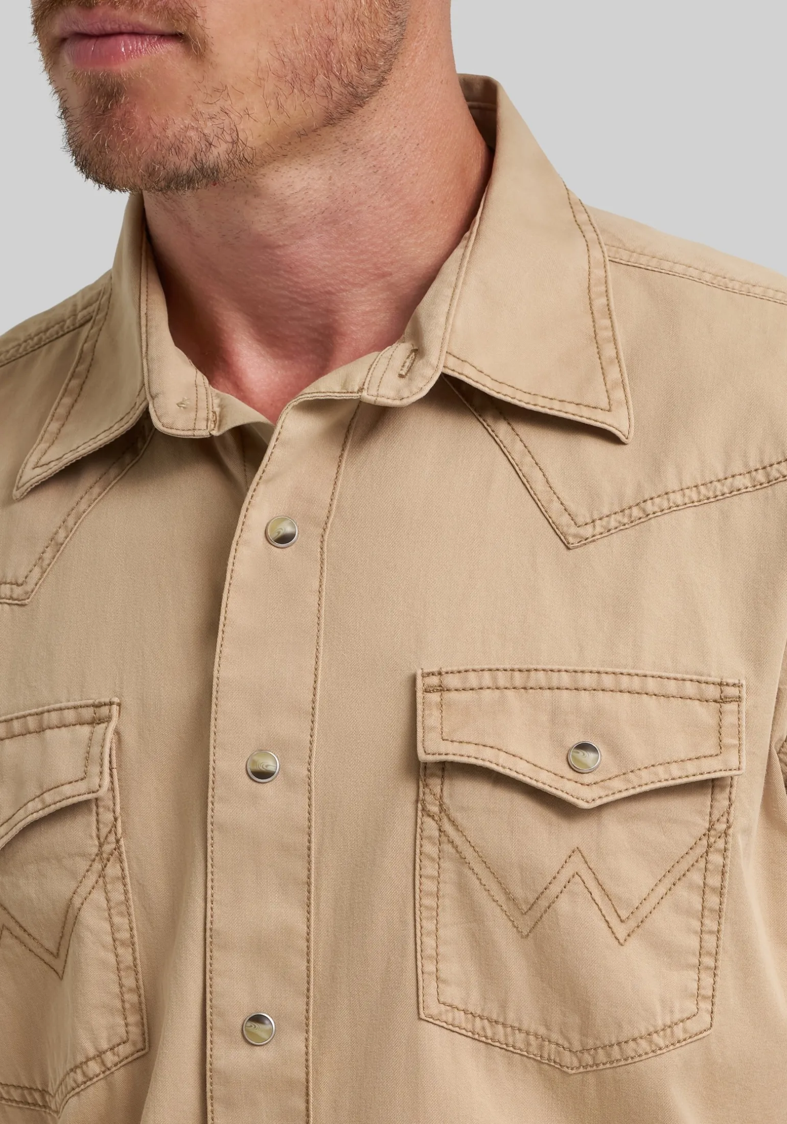 Wrangler Retro Premium Tailored Fit Western Button Up Shirt