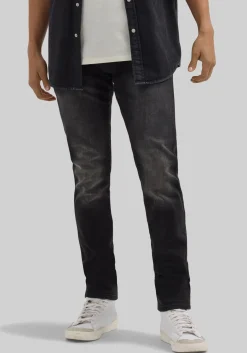 Wrangler Slim Fit Jeans